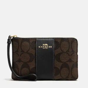 Coach Corner Zip Wristlet In Signature Canvas Gold/Brown Black